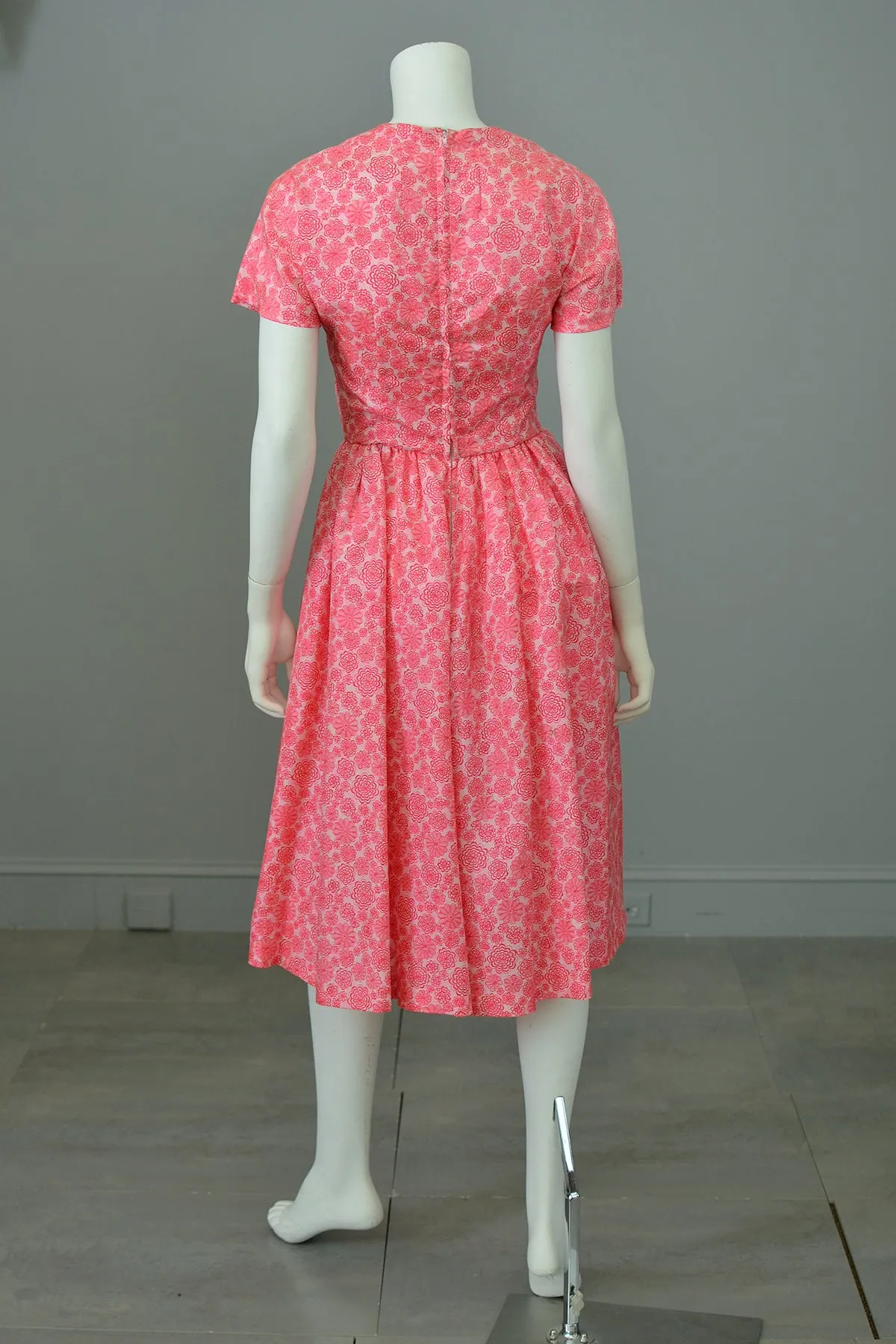 1950s Barbie Hot Pink Pinwheels Print Fit and Flare Party Dress with Attached Tie Front Shrug