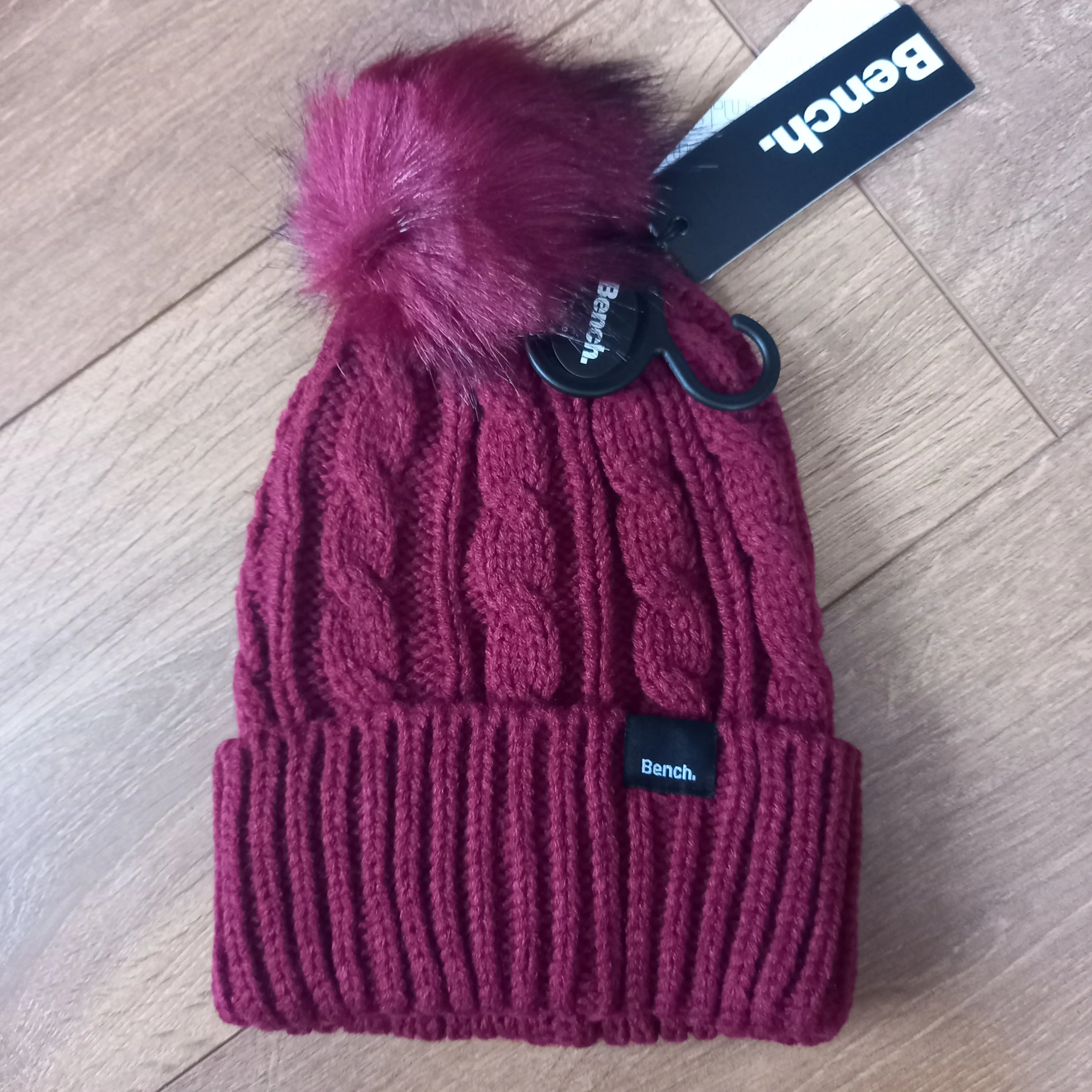 Bench Bobble Hat