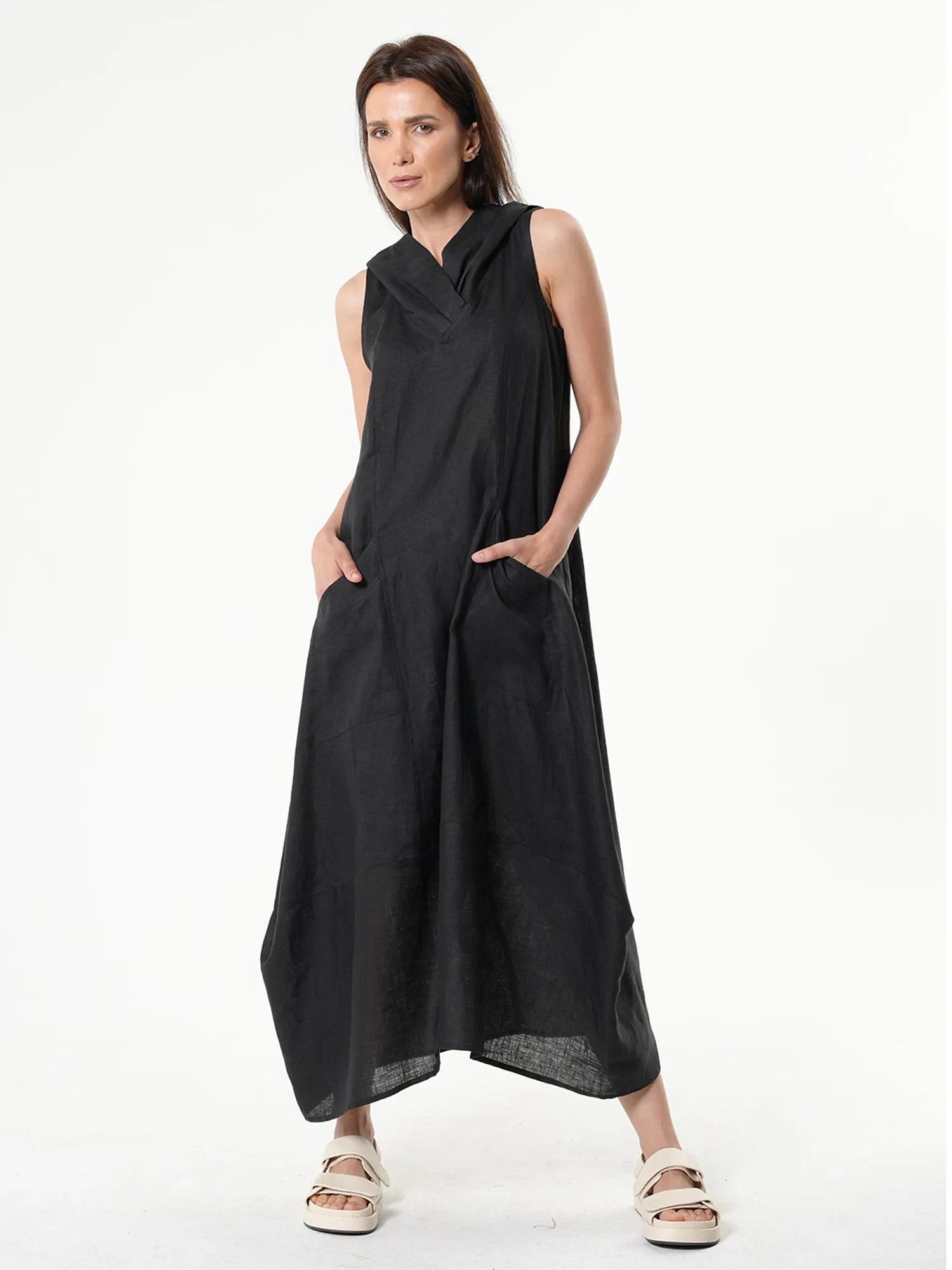 Linen Hooded Dress In Black