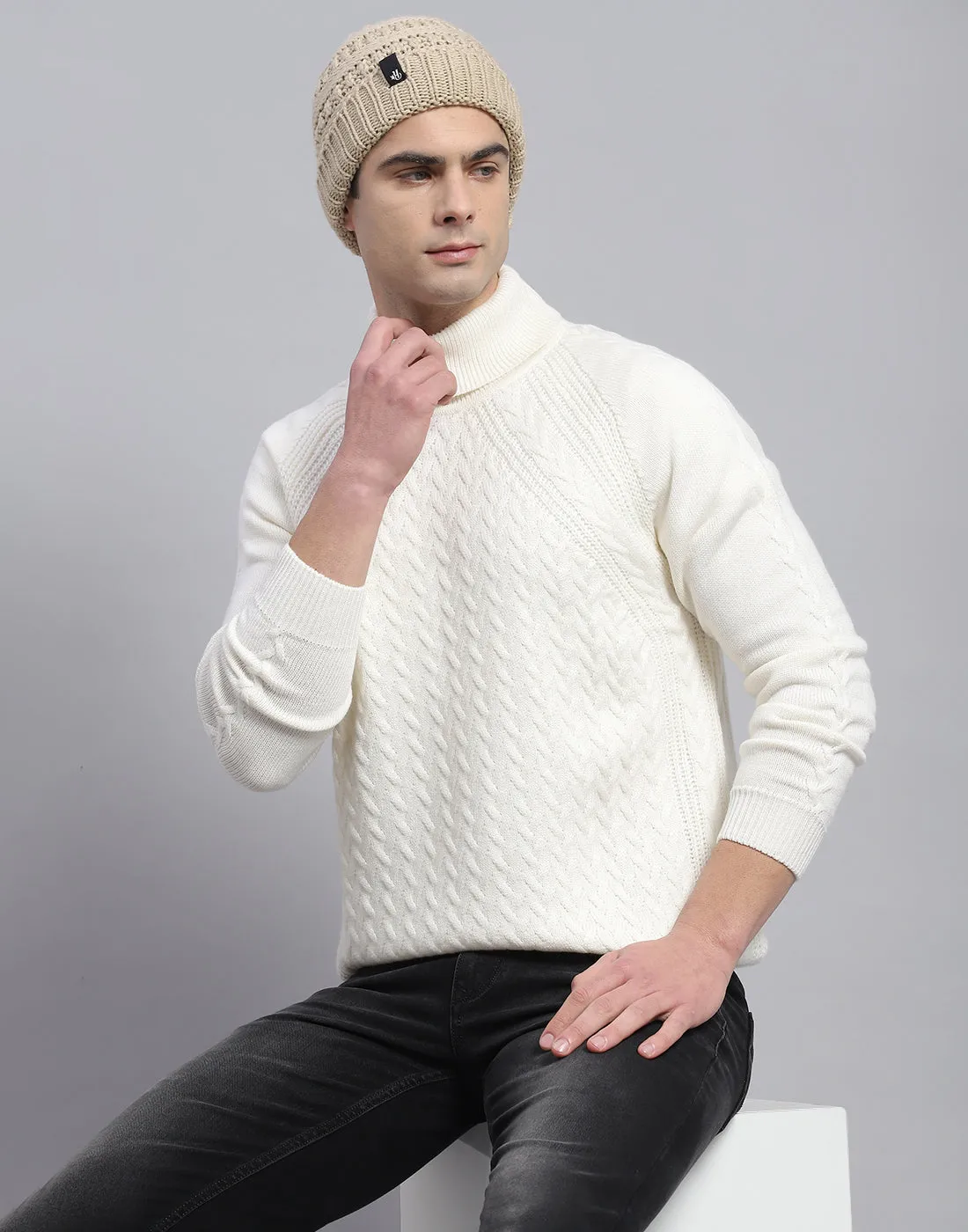 Men White Solid High Neck Full Sleeve Pullover