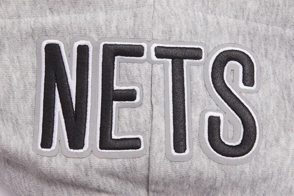 NBA BROOKLYN NETS SCRIPT TAIL WOMEN'S RIB FLC CROPPED PO HOODIE (HEATHER GRAY/BLACK)